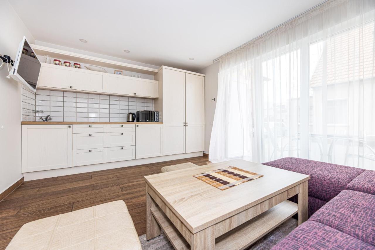 Palanga Deluxeアパートメント エクステリア 写真